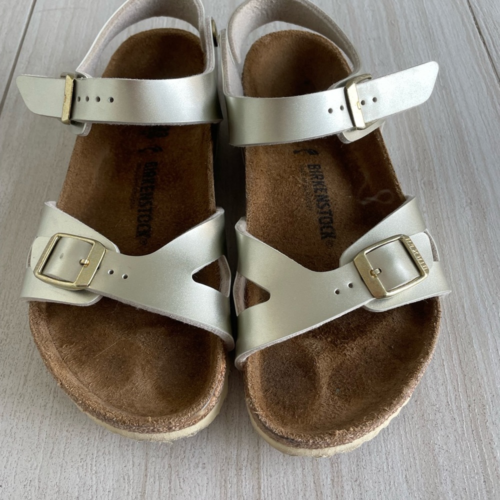 Birkenstock Rio gold, youth size 33